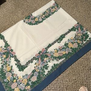 Easter cloth tablecloth 80 inches by 60 inches Smoke free pet free home